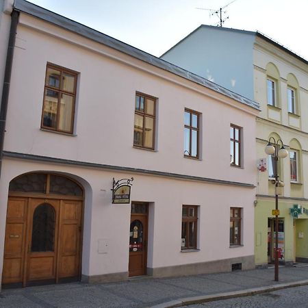 Lovecky Apartman Na Namesti Ve Frenstate Pod Radhostem Frenstat pod Radhostem Luaran gambar