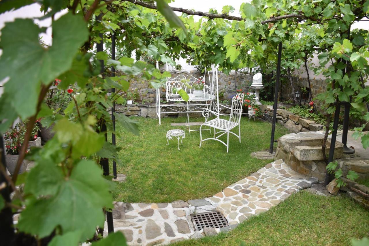 Lovecky Apartman Na Namesti Ve Frenstate Pod Radhostem Frenstat pod Radhostem Luaran gambar